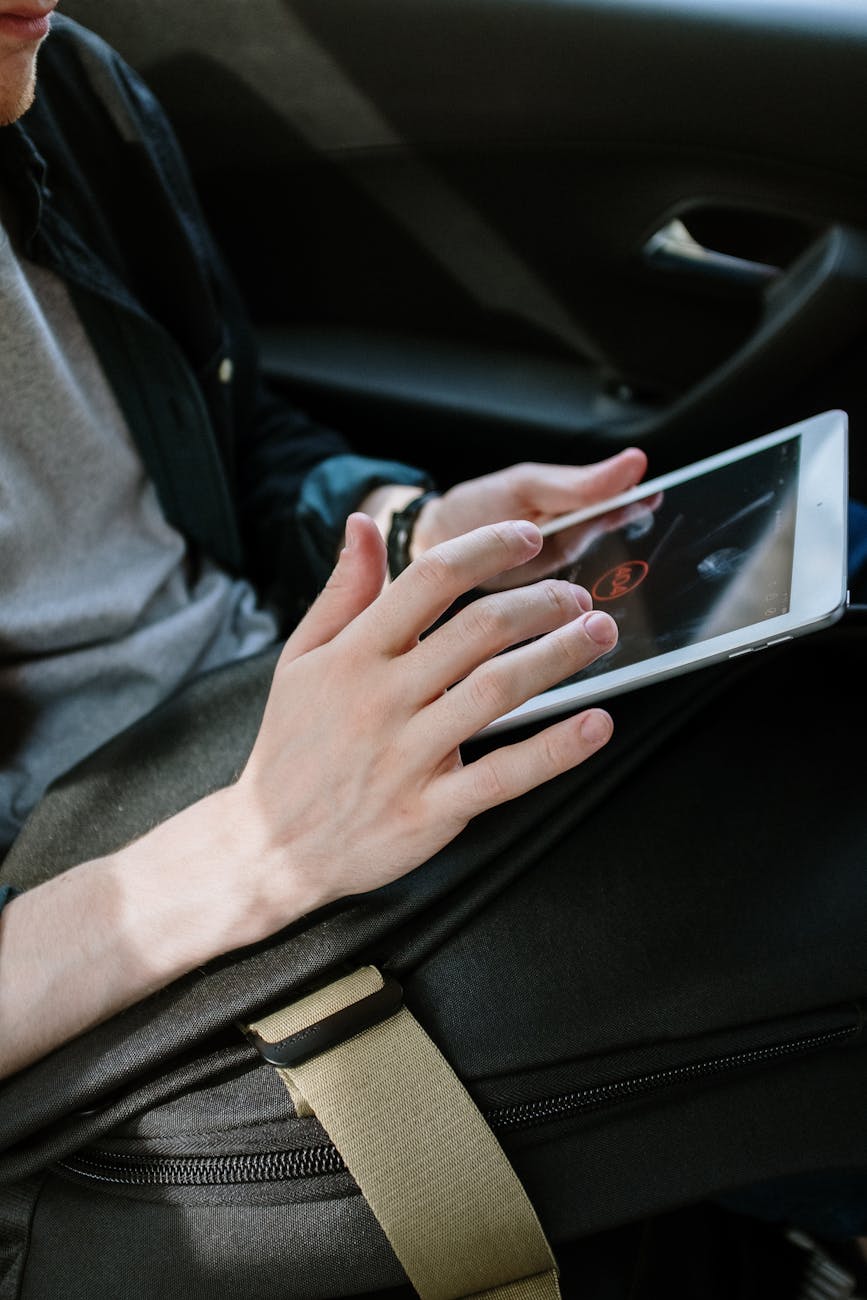 child using tablet car