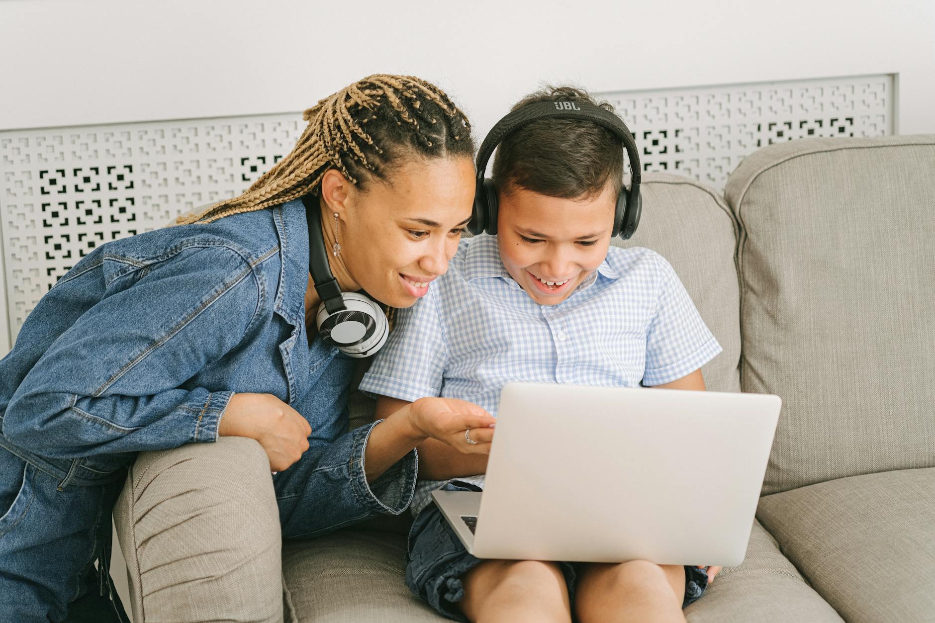 kids headphones studying